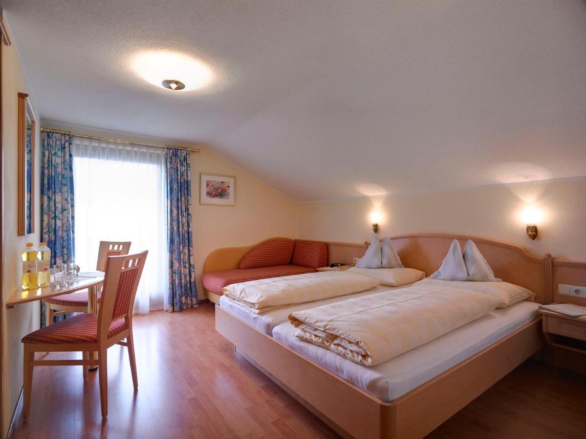 Pension Regina Lech am Arlberg Rom bilde